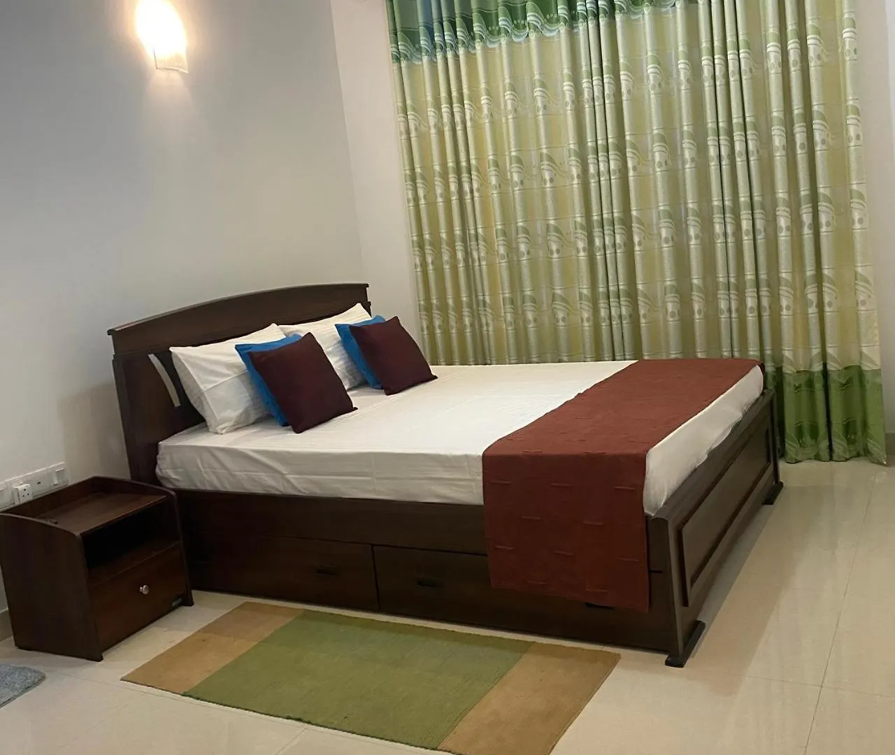 Chaaya Villa Kandy Lodge